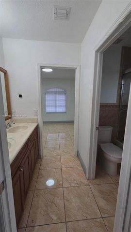 3140 SW 142nd Ave, Miami, FL 33175
