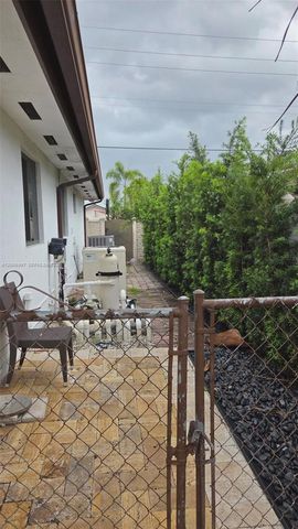 3140 SW 142nd Ave, Miami, FL 33175