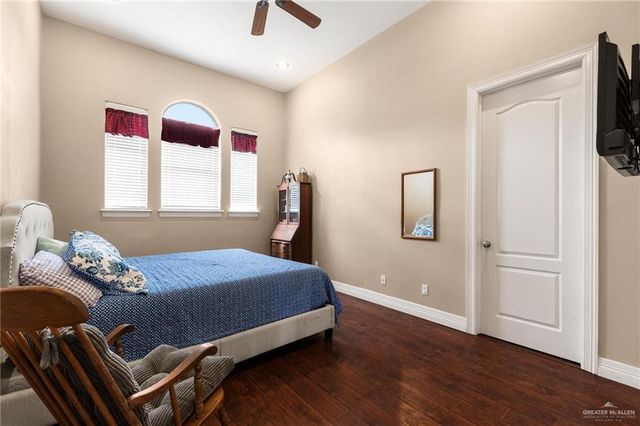 14698 Mckenzie Lane, Harlingen, TX 78552