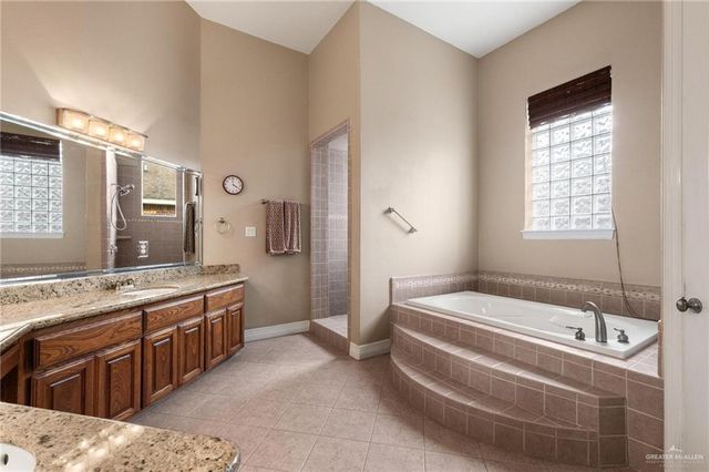 14698 Mckenzie Lane, Harlingen, TX 78552