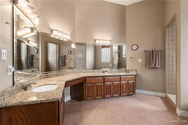 14698 Mckenzie Lane, Harlingen, TX 78552