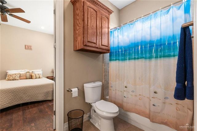 14698 Mckenzie Lane, Harlingen, TX 78552