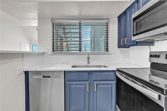 11560 N May Avenue G205, Oklahoma City, OK 73120