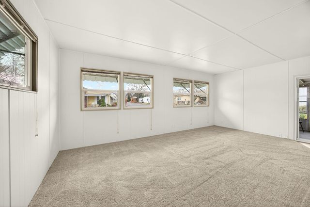 2252 Table Rock Road SPC 151, Medford, OR 97501