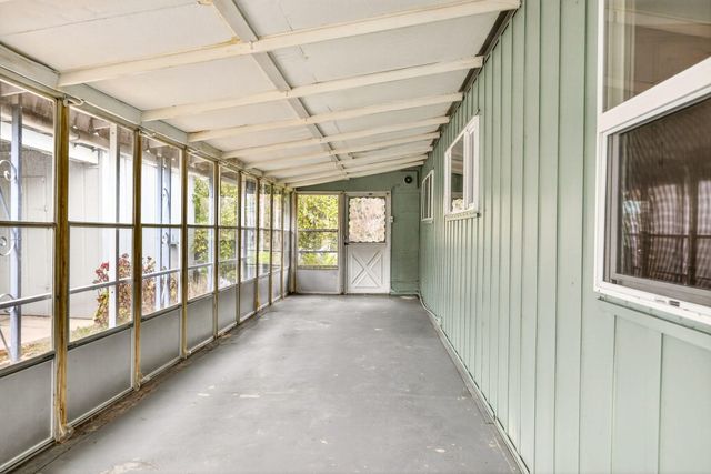 2252 Table Rock Road SPC 151, Medford, OR 97501