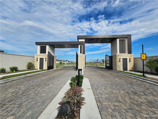 2408 W Brown Street, Edinburg, TX 78539