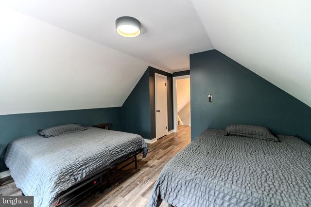 843 CEDAR RUN LN, Great Cacapon, WV 25422
