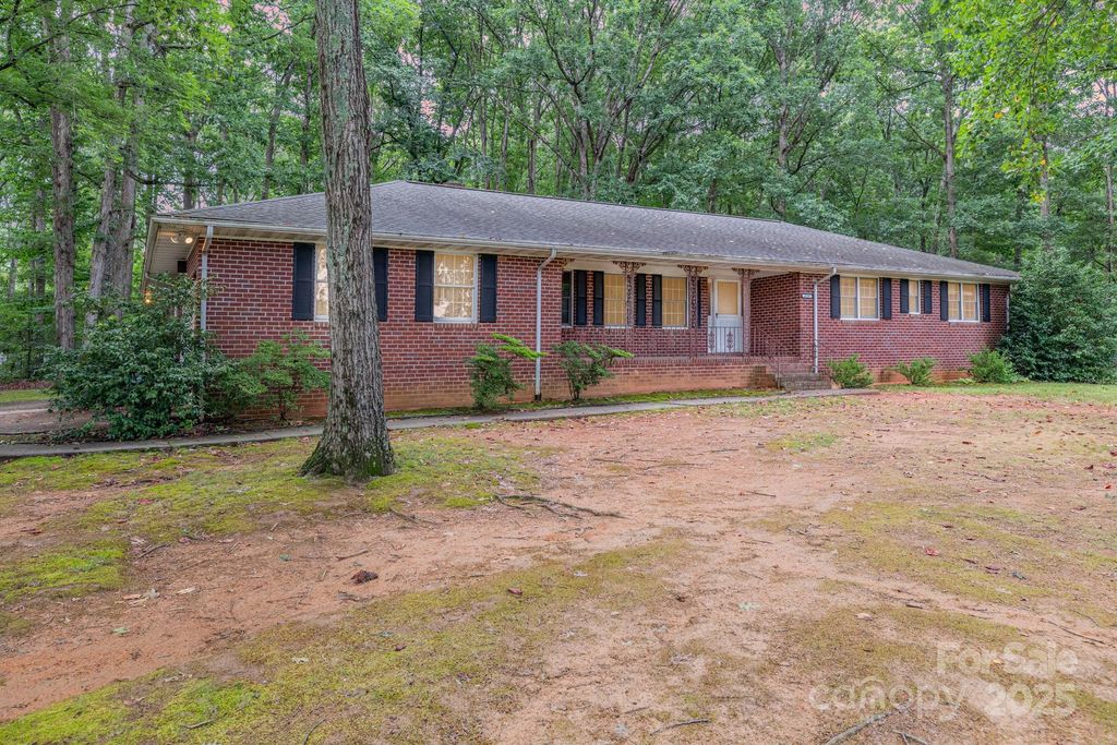 1725 Saw Road, China Grove, NC 28023