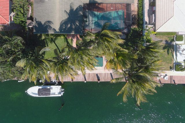 2890 NE 23rd Street, Pompano Beach, FL 33062