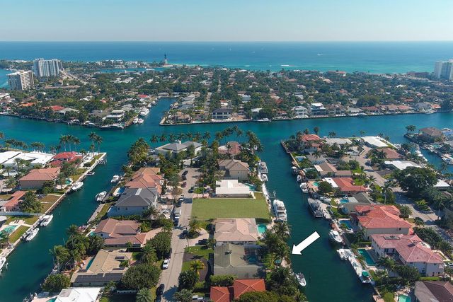 2890 NE 23rd Street, Pompano Beach, FL 33062