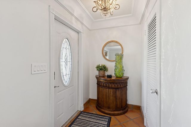 2890 NE 23rd Street, Pompano Beach, FL 33062