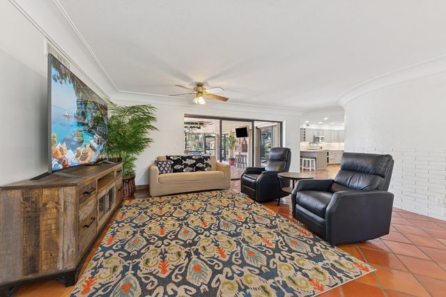 2890 NE 23rd Street, Pompano Beach, FL 33062