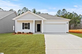 5 Torwood Street, Fountain Inn, SC 29644