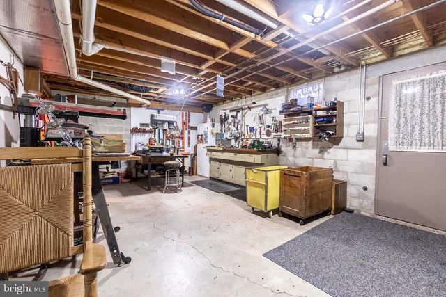 380 MCSHERRY WOODS DR, Littlestown, PA 17340