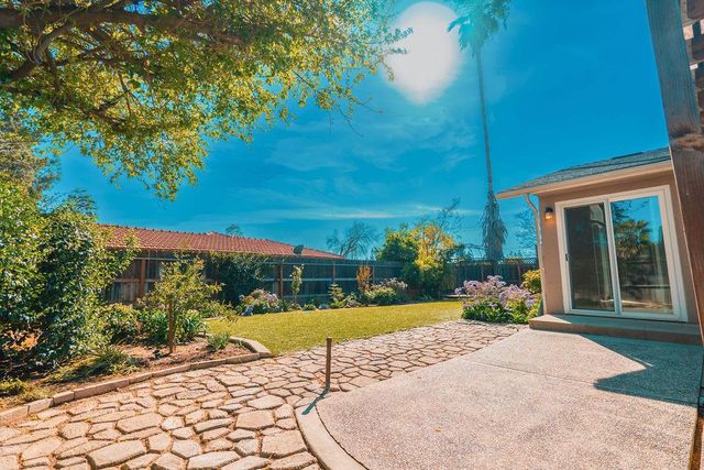 1431 E Paul Avenue, Fresno, CA 93710