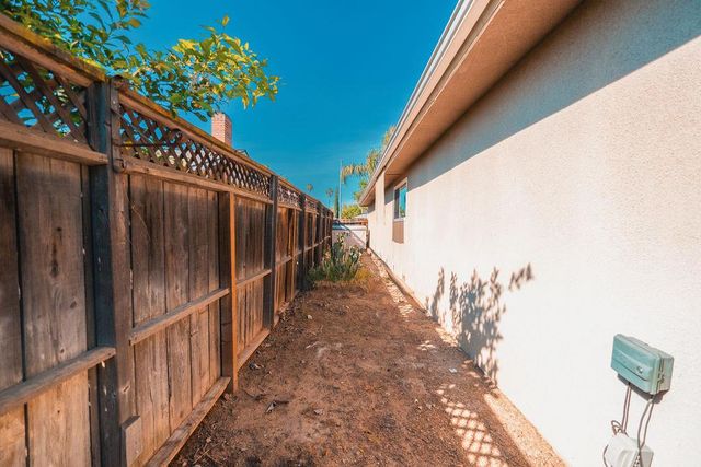 1431 E Paul Avenue, Fresno, CA 93710