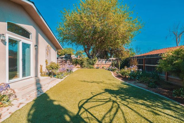 1431 E Paul Avenue, Fresno, CA 93710