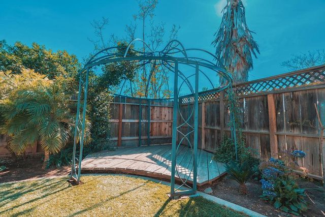 1431 E Paul Avenue, Fresno, CA 93710