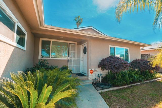 1431 E Paul Avenue, Fresno, CA 93710