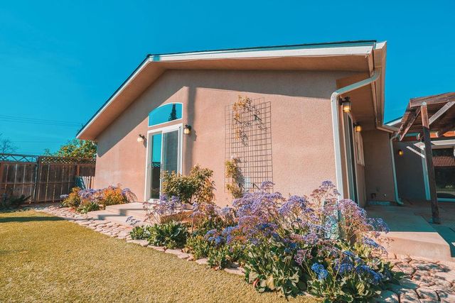 1431 E Paul Avenue, Fresno, CA 93710