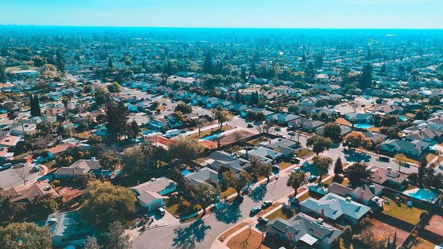 1431 E Paul Avenue, Fresno, CA 93710