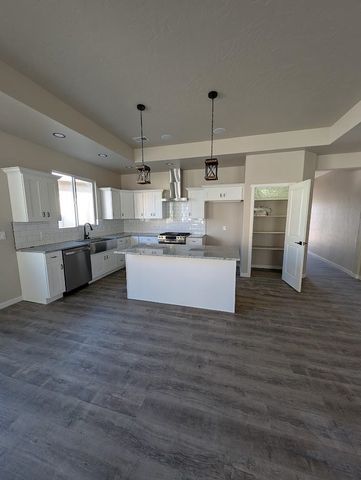 593 Treviso Court, Grand Junction, CO 81501