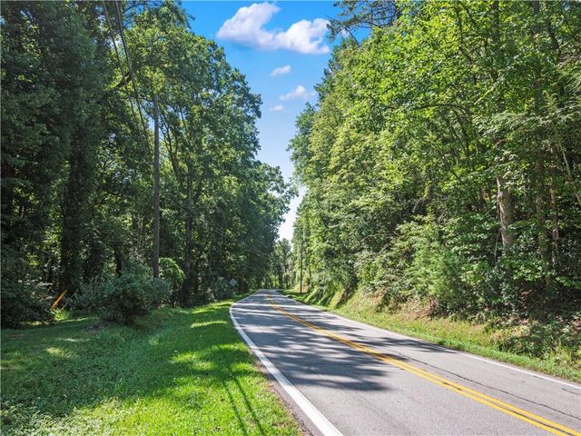 5082 Highway 197 N, Clarkesville, GA 30523