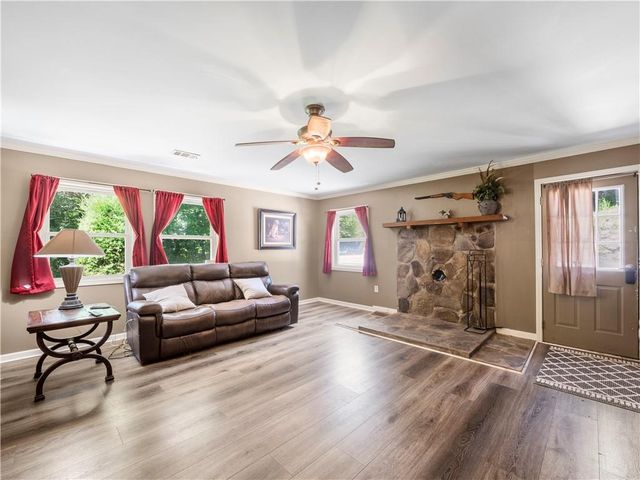 5082 Highway 197 N, Clarkesville, GA 30523