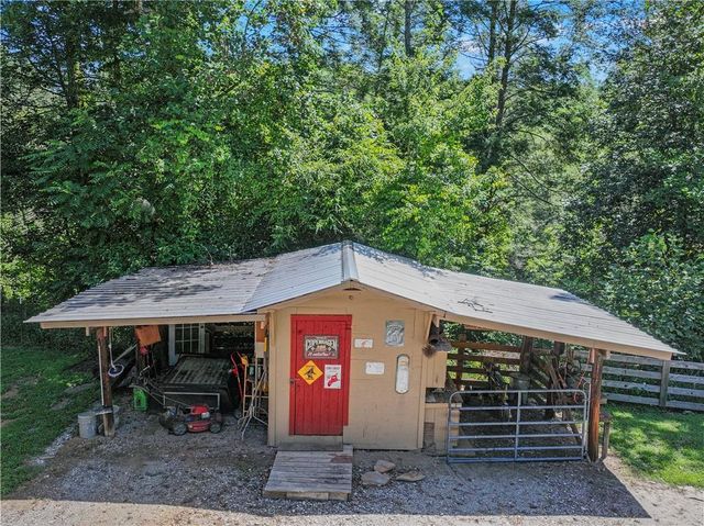 5082 Highway 197 N, Clarkesville, GA 30523
