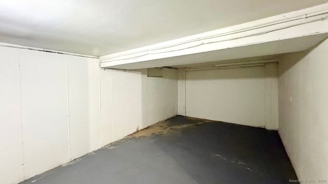 158 Monroe Avenue, Waterbury, CT 06705