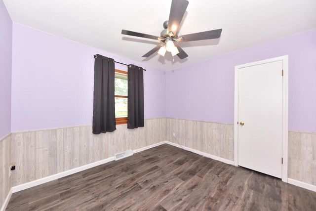 5961 N 121st STREET, Milwaukee, WI 53225