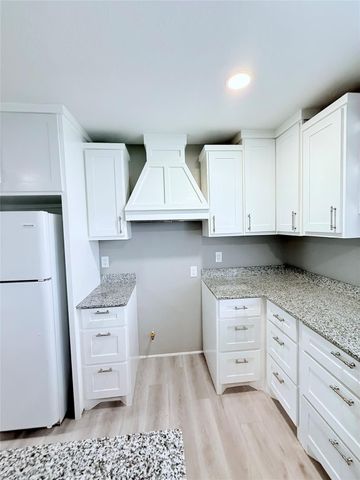 823 Globe Street, Houston, TX 77034