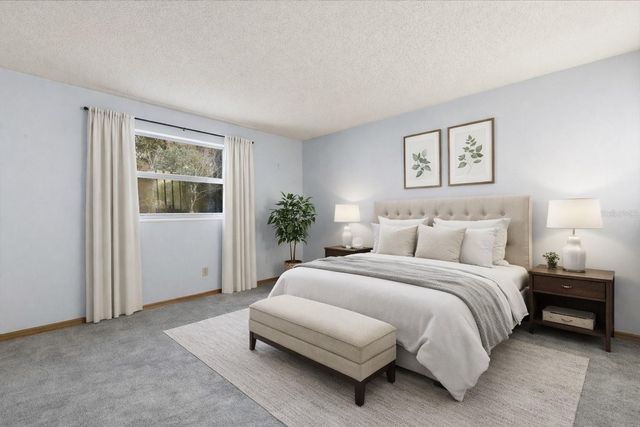 5268 PINTO WAY, Orlando, FL 32810