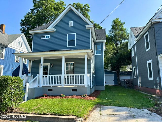 202 W Burgess Street, Elizabeth City, NC 27909