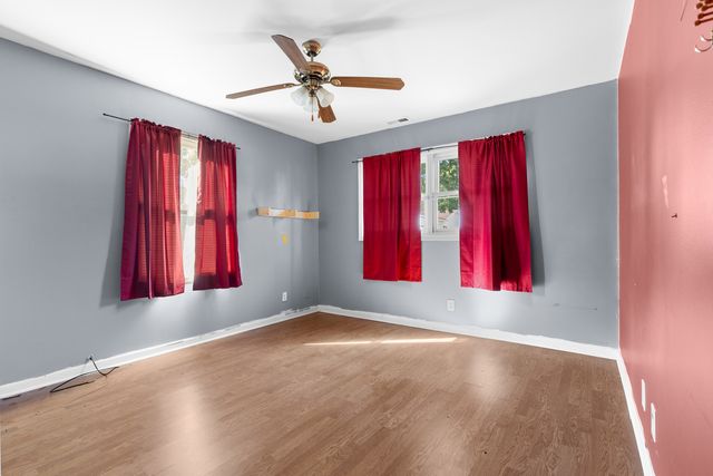 204 Brandywine Drive, Poplar Grove, IL 61065