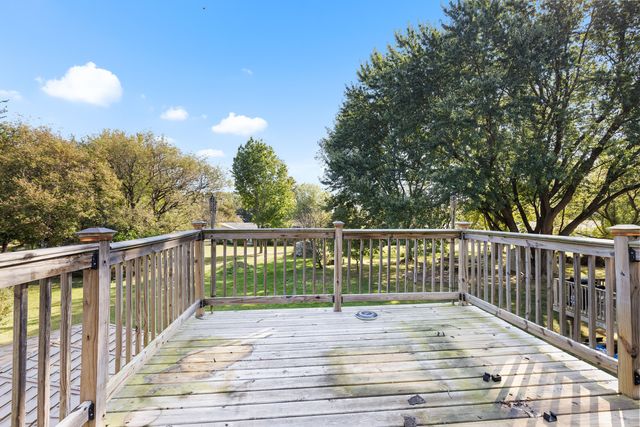 204 Brandywine Drive, Poplar Grove, IL 61065