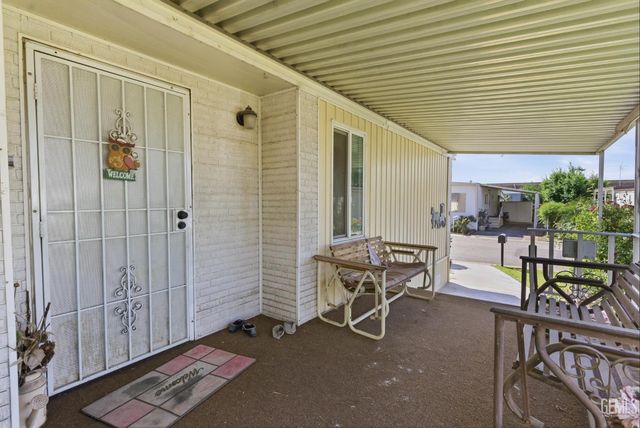 4401 Hughes Lane 89, Bakersfield, CA 93304