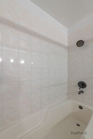 1330 W MONROE Street 108, Chicago, IL 60607