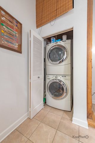 1330 W MONROE Street 108, Chicago, IL 60607