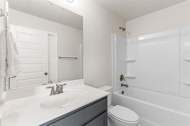 705 Lilac Mist Drive, Loganville, GA 30052