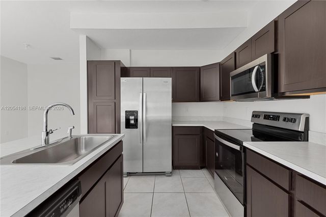 20817 NW 9th Path 0, Miami Gardens, FL 33169