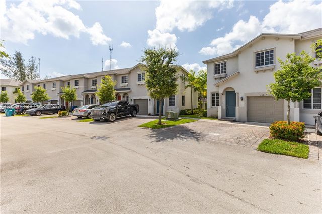 20817 NW 9th Path 0, Miami Gardens, FL 33169