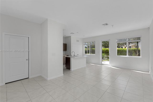 20817 NW 9th Path 0, Miami Gardens, FL 33169