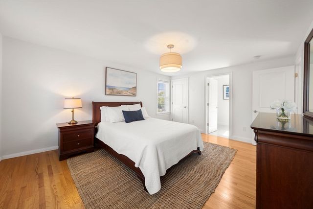 10 Bluestone Terrace, Sandwich, MA 02537