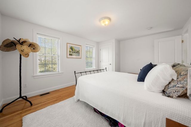 10 Bluestone Terrace, Sandwich, MA 02537