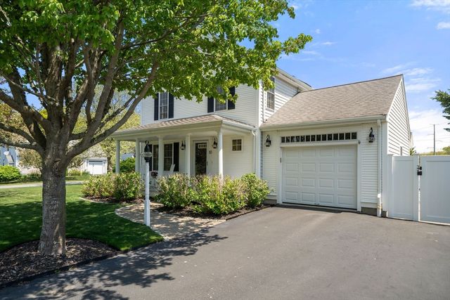 10 Bluestone Terrace, Sandwich, MA 02537