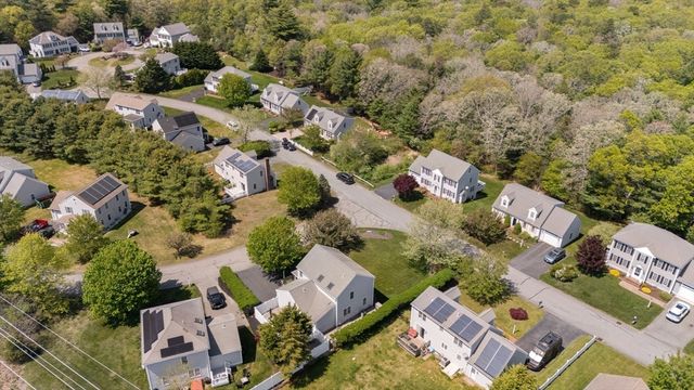 10 Bluestone Terrace, Sandwich, MA 02537