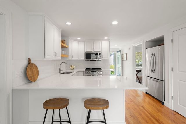 10 Bluestone Terrace, Sandwich, MA 02537