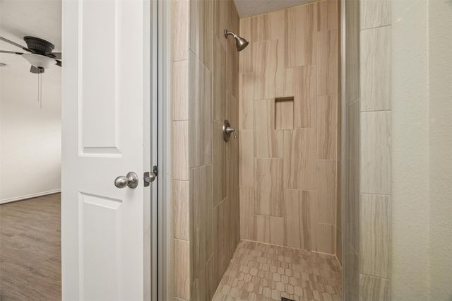 103 Brigadoon Lane, Friendswood, TX 77546