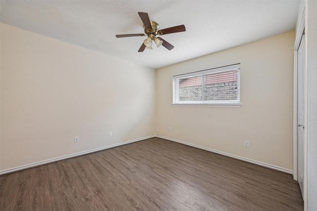 103 Brigadoon Lane, Friendswood, TX 77546